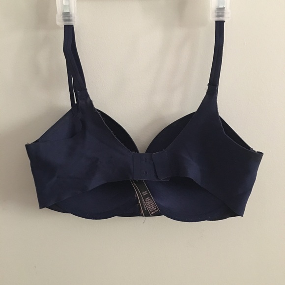 Victoria’s Secret Push Up Bra - Picture 3 of 4